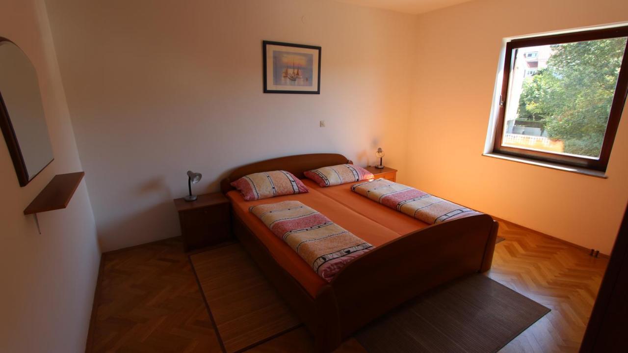 Apartmani Totic Malinska Εξωτερικό φωτογραφία