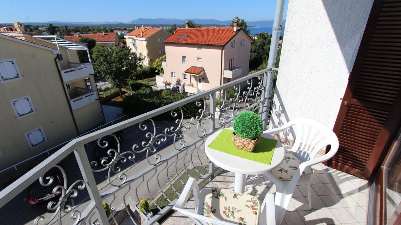 Apartmani Totic Malinska Εξωτερικό φωτογραφία