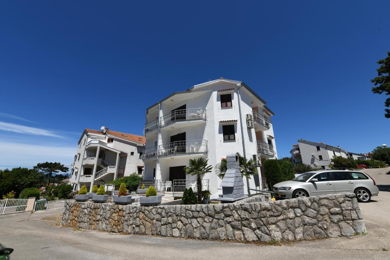Apartmani Totic Malinska Εξωτερικό φωτογραφία