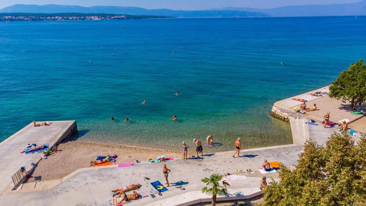 Apartmani Totic Malinska Εξωτερικό φωτογραφία