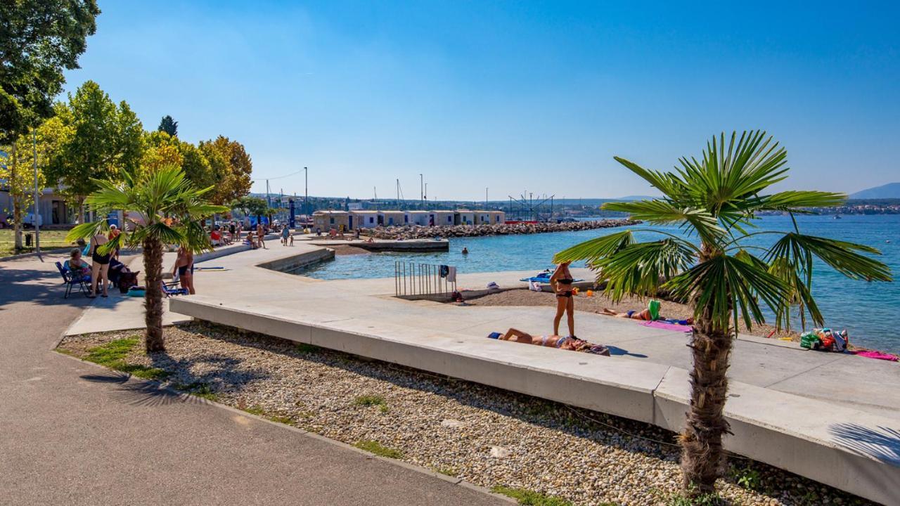 Apartmani Totic Malinska Εξωτερικό φωτογραφία