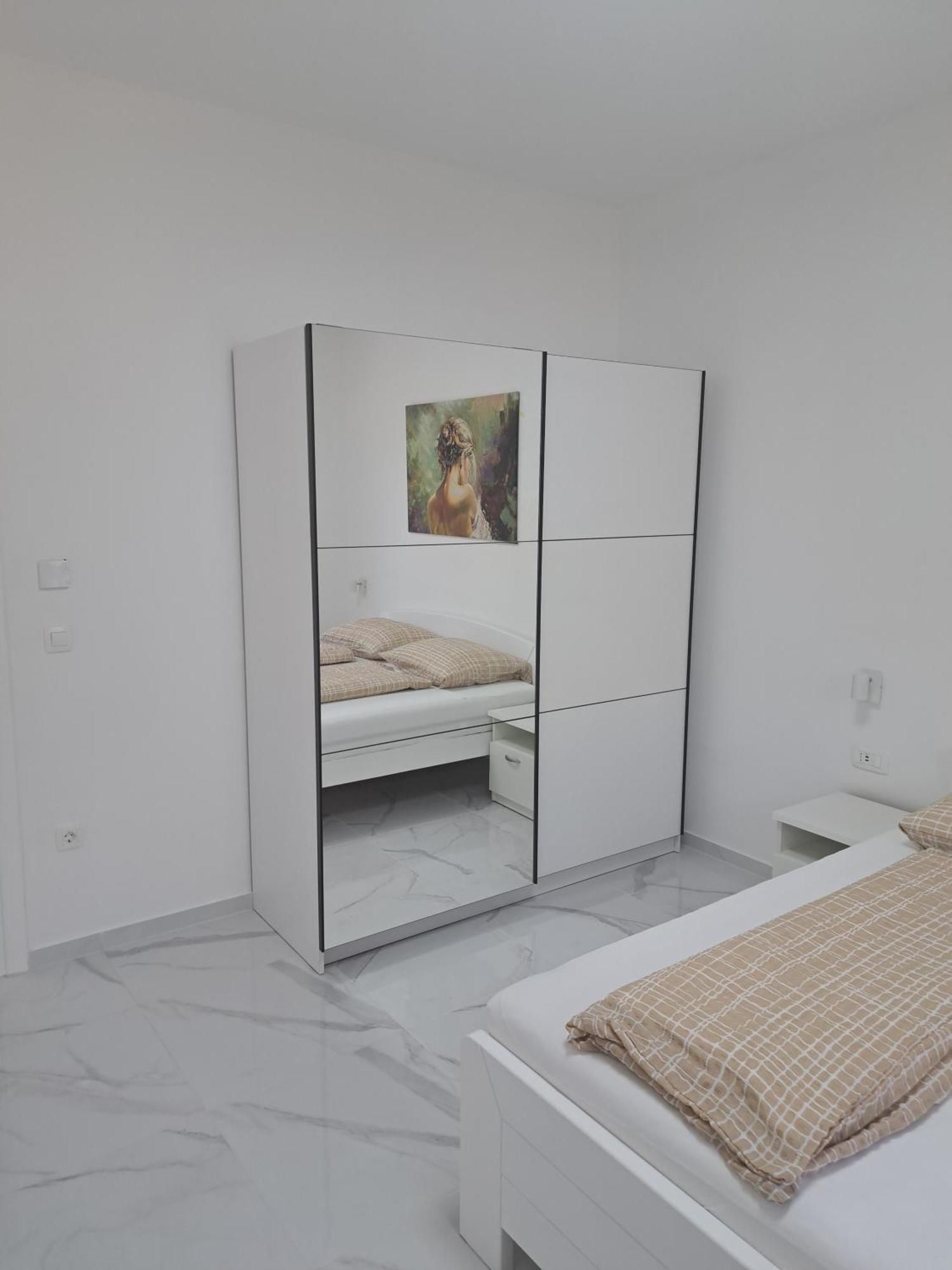 Apartmani Totic Malinska Εξωτερικό φωτογραφία